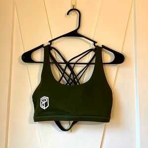 Born primitive sports bra dark green